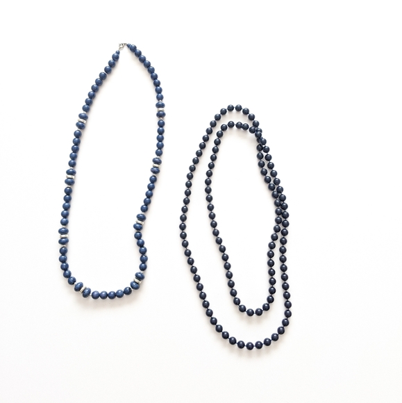 SET Vintage Navy Blue Beaded Necklaces - Picture 2 of 6